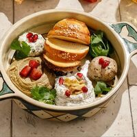 Ассорти паштетов в Асканели Georgian Bistro