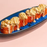Ролл с гребешком и трюфельным соусом в Сушки на макушке