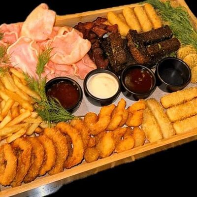 Сет на компанию в MAO lounge bar по цене 3480 ₽