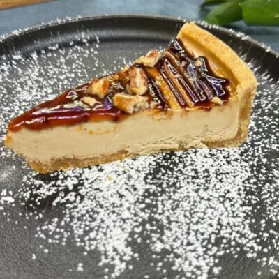 Чизкейк кленовый пекан в ШУМАН по цене 350 ₽