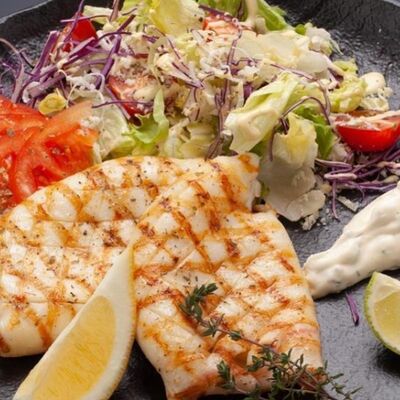 Кальмар на гриле в Greco Grill по цене 790 ₽