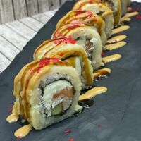 Фудзияма ролл в Var_Sushi