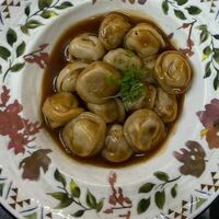 Пельмени из мяса марала с домашней хреновиной в ПолзуновЪ