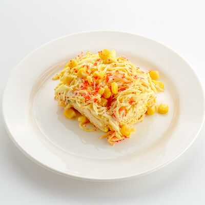 Крабовый салат с кремом из кукурузы в Уха из петуха по цене 10 р.