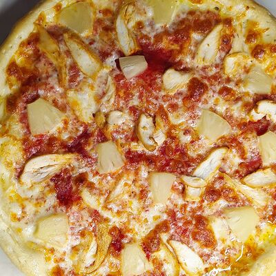 Пицца Гавайская в Ешька по цене 690 ₽