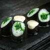 Ролл Чука с ореховым соусом в Tsu-na-mi sushi&pizza по цене 190