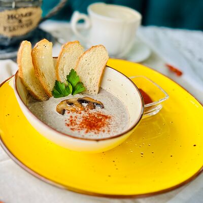 Грибной суп-пюре в Кафе Это Факт по цене 270 ₽