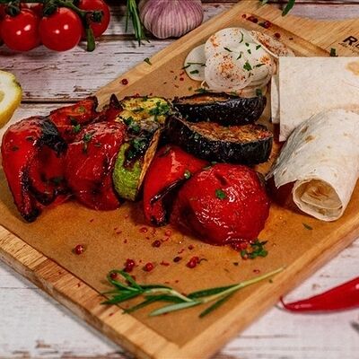 Овощи на гриле 120 г в Donna Maria PREMIUM по цене 450 ₽