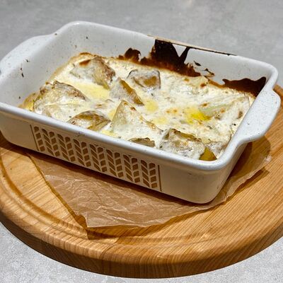Картофель, запечённый в печи в сливочно-трюфельном соусе в Импасто по цене 400 ₽
