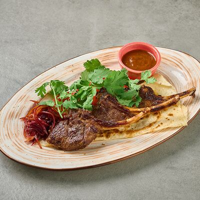 Каре ягненка в Pivino по цене 1150 ₽