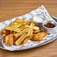 Ассорти из кальмаров, креветок и трески в хрустящей панировке в Клёво