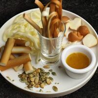 Ассорти кавказских сыров в Кафе Nебо