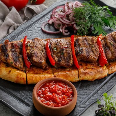 Пряная мякоть ягненка в Мамалыга по цене 1390