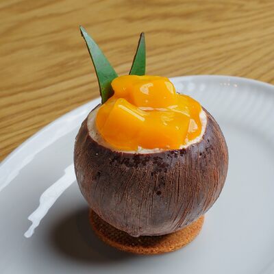 Янд. Десерт кокос в NoSugar bakery по цене 949 ₽