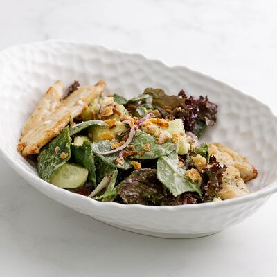 Салат с цыпленком гриль и авокадо в Letto по цене 850 ₽