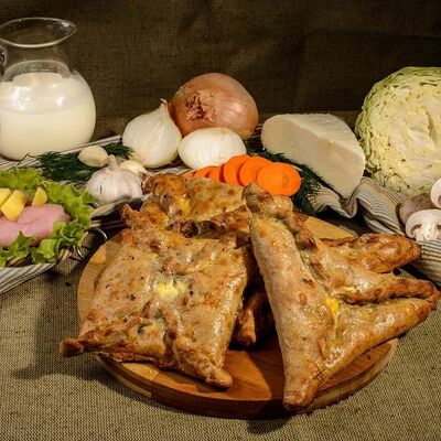 Чукуры с капустой в Пироги по-коми по цене 1268 ₽