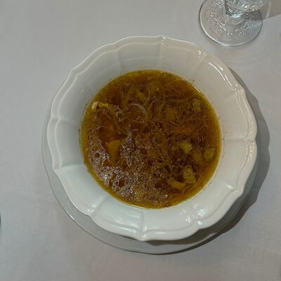 Суп «Бокюз» в Parisienne по цене 1390 ₽