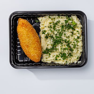 Котлета по-киевски с картофельным пюре в Слойка по цене 380 ₽