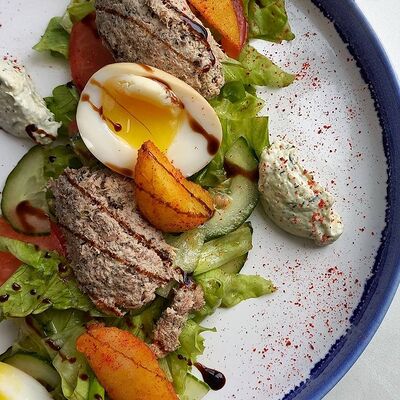 Нисуаз с тунцом в Фришман по цене 480 ₽