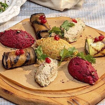 Ассорти пхали в Хочу Пури по цене 720 ₽