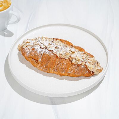 Круассан миндальный в Магбургер & Братья Караваевы по цене 190