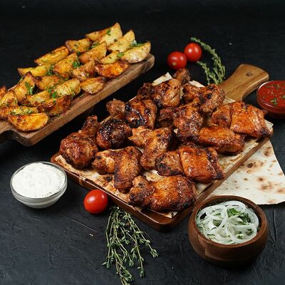 Комбо из куриного ассорти в Много Мяса по цене 1790 ₽