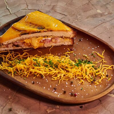 Сэндвич с говядиной в Chipock Premium по цене 550 ₽