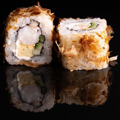 Бонито с креветкой в Sushiland по цене 615 ₽