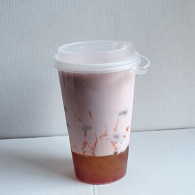 Bubble tea молочный Маракуйя-клубника в Котлета по цене 390 ₽