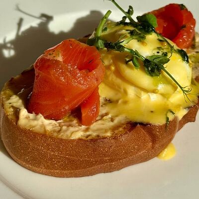 Бенедикт с лососем в Матильда по цене 520 ₽