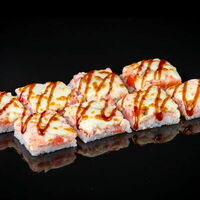 Суси-пицца с лососем и креветкой в Sushiman