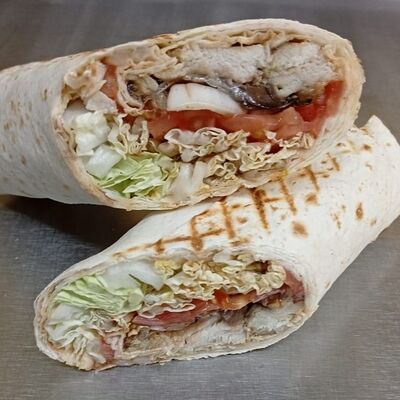 Балык Экмек (шаурма со скумбрией) в Шаурма & Пицца по цене 549 ₽