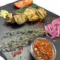 Шашлык из cвинoй шейки в Лавр