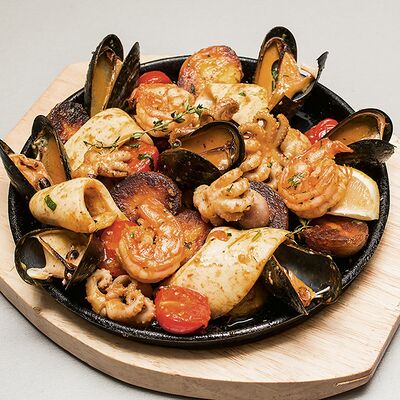 Жареные морепродукты в Экспромт по цене 1150 ₽