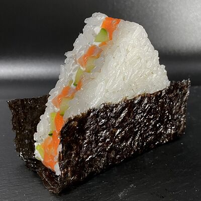 Онигири Филадельфия в Поедем поедим по цене 190 ₽