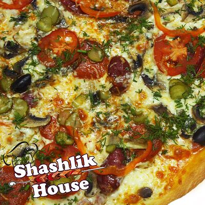 Пицца Фирменная в Shashlik House по цене 769 ₽