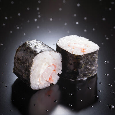 Смокед Сяке маки хосомаки в Sushi & More по цене 200 ₽