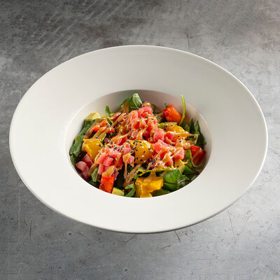 Салат с тартаром из тунца в Мидийное место по цене 850 ₽