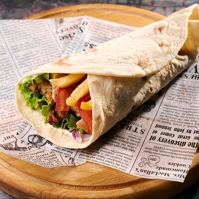 Греческий гирос в Бутер Бро по цене 354 ₽