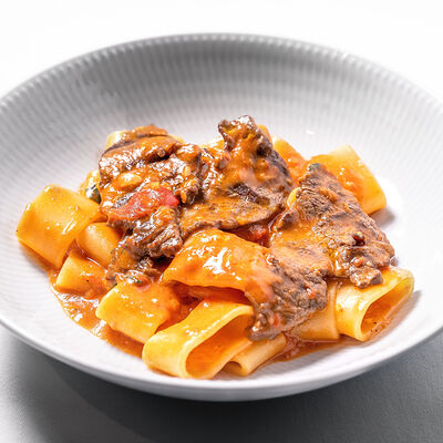 Каламарата с томатами и мраморной говядиной в Рыба Мечты по цене 1650 ₽