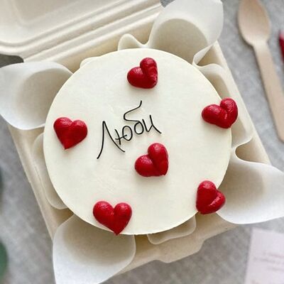 Бенто торт ко дню влюбленныхв Yani Cake Lab по цене 1800 ₽