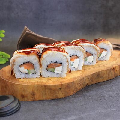 Ролл Унаги в 7Sushi по цене 729 ₽