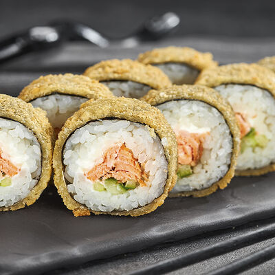 Филадельфия темпура в Суши Мастер по цене 249 ₽