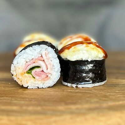 Запеченный мини с беконом в ГансРолл по цене 295 ₽