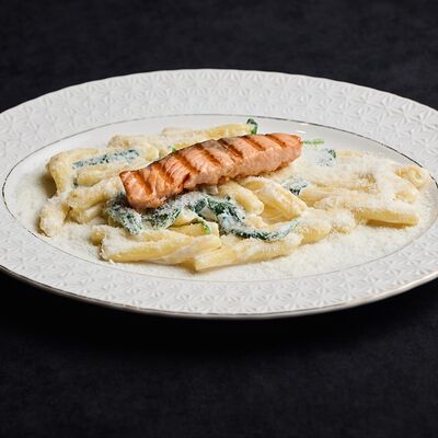 Паста с лососем в Duran по цене 790 ₽