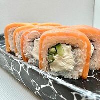 Филадельфия лайт с огурцом в Bento суши