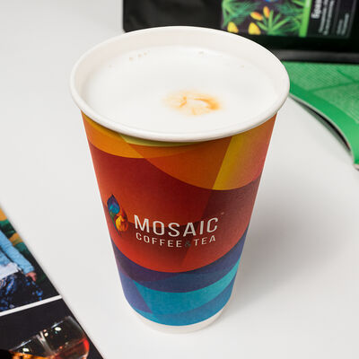 Кофе Латте большой в Mosaic Coffee & Tea по цене 249 ₽