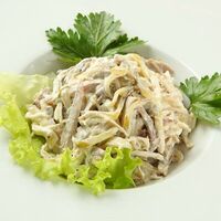 Салат Дамский каприз в Тайфун