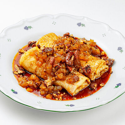 Блины с творогом и грушей в Begin cafe по цене 670 ₽