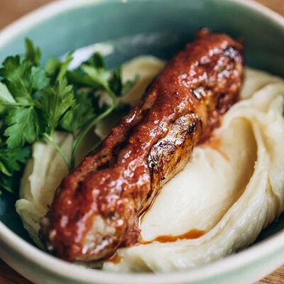 Кебаб на мангале в Мацони по цене 580